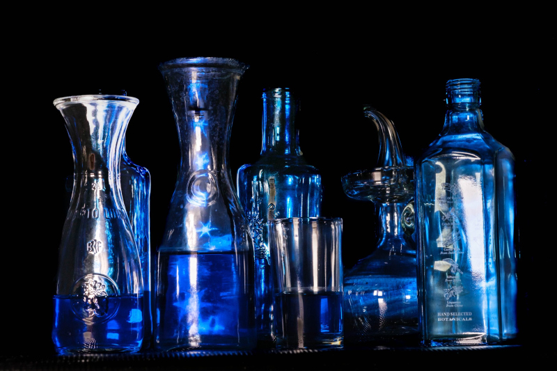 1-Peerboom-Blue-glass-scaled